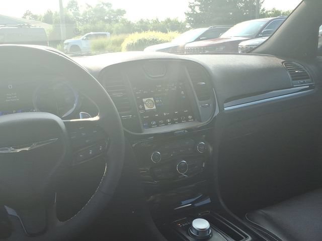 Certified 2023 Chrysler 300 S w/ Comfort Group RWD image 20