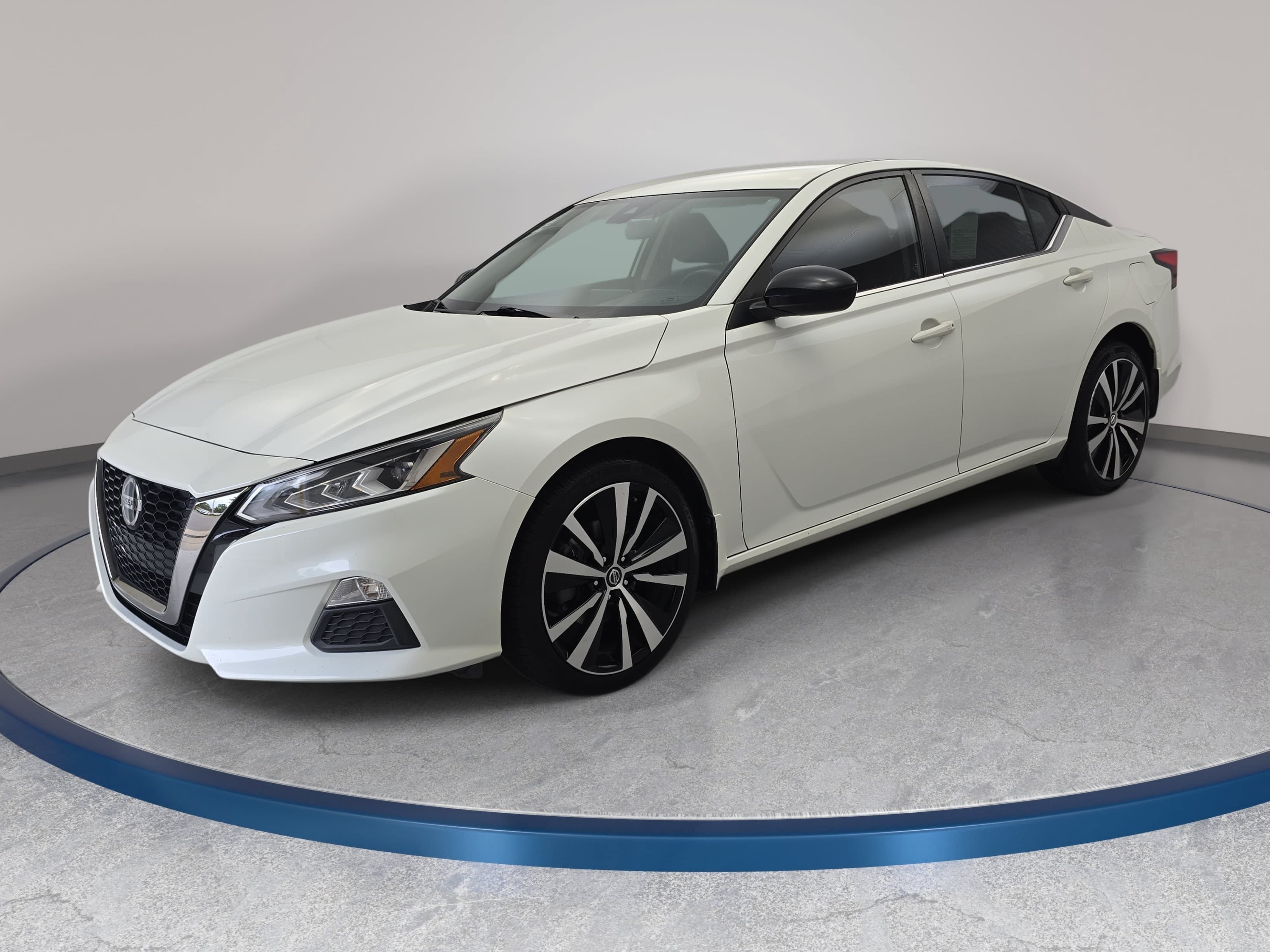 Certified 2022 Nissan Altima 2.5 SR
