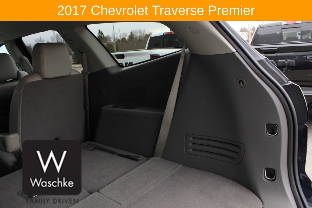 Used 2017 Chevrolet Traverse Premier image 21