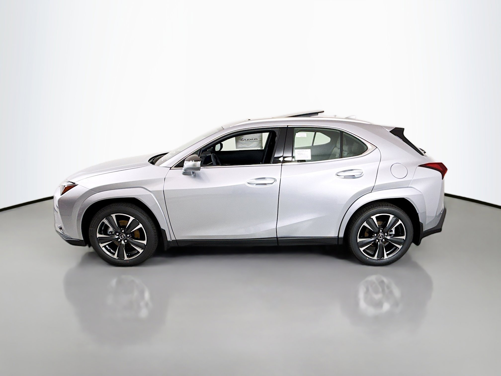 New 2026 Lexus UX 300h AWD w/ Accessory Package (2T) image 4