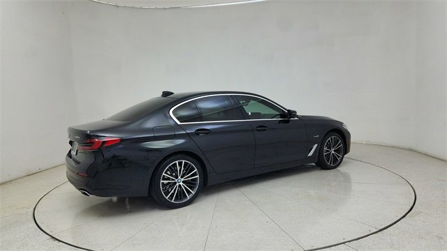Used 2023 BMW 530e xDrive w/ Premium Package image 73