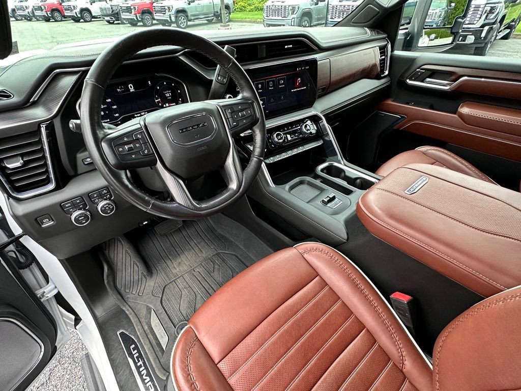 Certified 2024 GMC Sierra 3500 Denali Ultimate AWD/4WD image 23