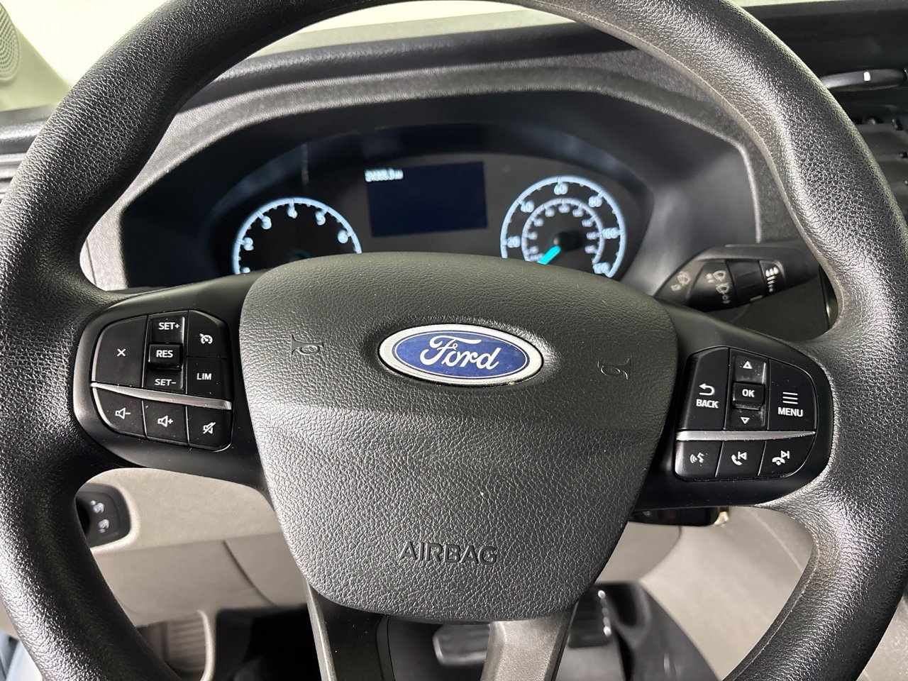 Used 2025 Ford Transit 350 XLT RWD image 10