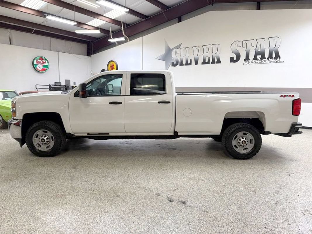 Used 2019 Chevrolet Silverado 2500 W/T w/ WT Convenience Package AWD/4WD image 3