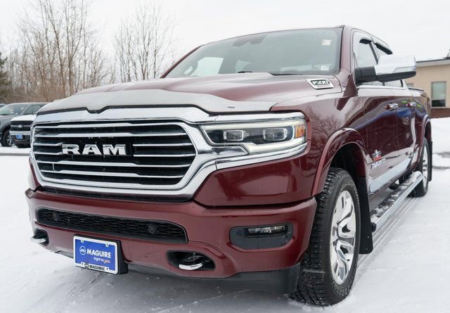 Used 2022 RAM 1500 Limited w/ Body-Colour Bumper Group image 2