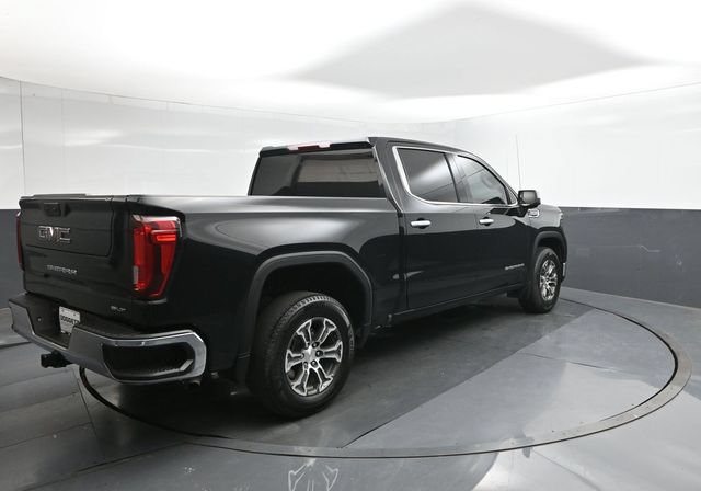 Used 2025 GMC Sierra 1500 SLT RWD image 8