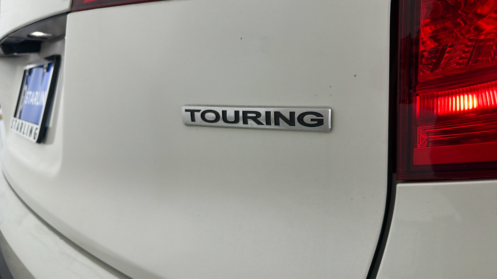 Used 2017 Honda Pilot Touring image 41