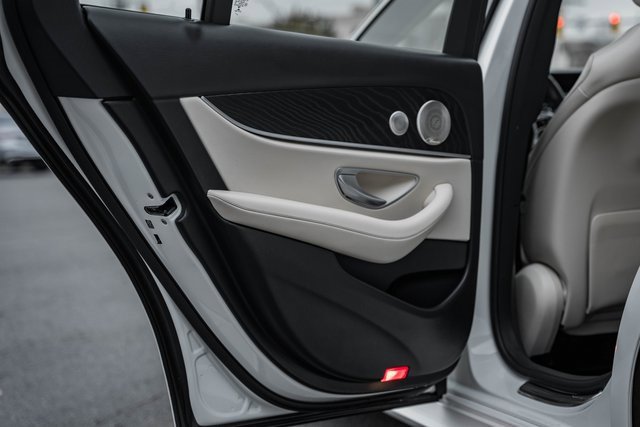 Certified 2023 Mercedes-Benz E 350 4MATIC Sedan w/ Premium Package image 34