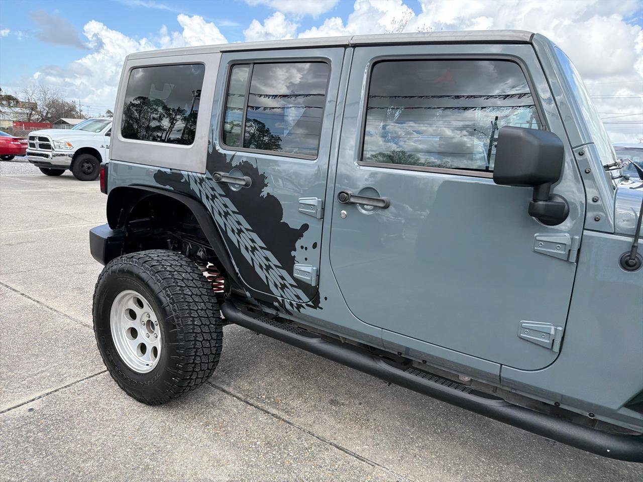 Used 2014 Jeep Wrangler Unlimited Sport image 8
