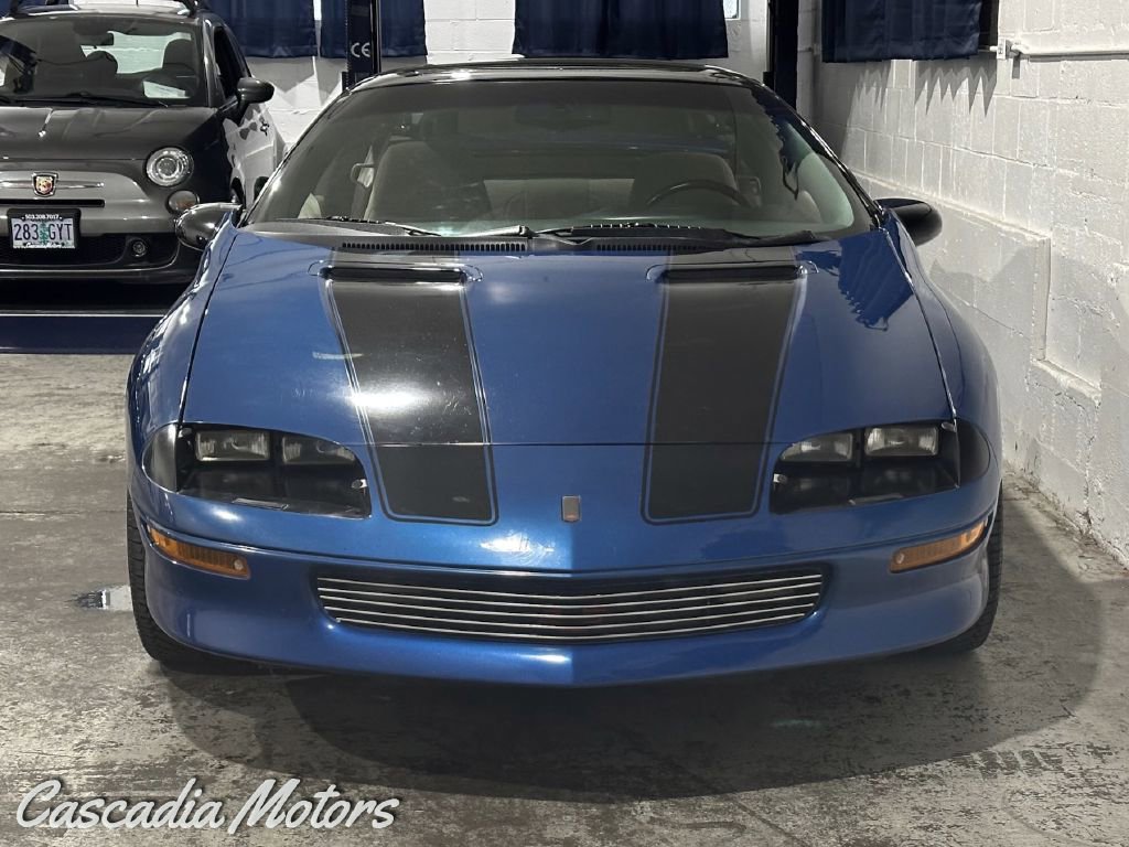 Used 1996 Chevrolet Camaro Z28 image 3