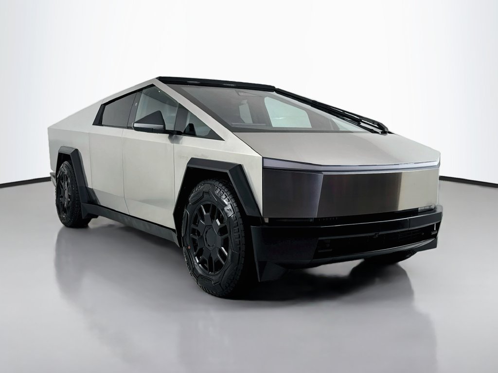 Used 2024 Tesla Cybertruck Cyberbeast AWD/4WD image 4