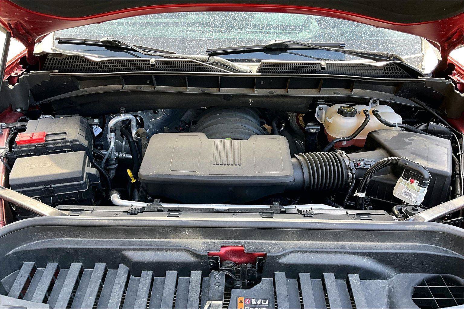 Used 2025 GMC Sierra 1500 AT4 w/ AT4 Premium Package AWD/4WD image 10