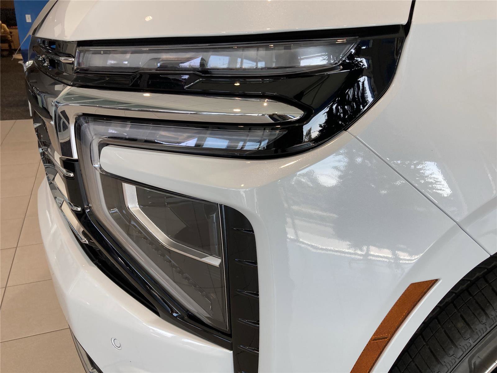 New 2026 Chevrolet Tahoe Premier w/ Sun And Tow Package image 9