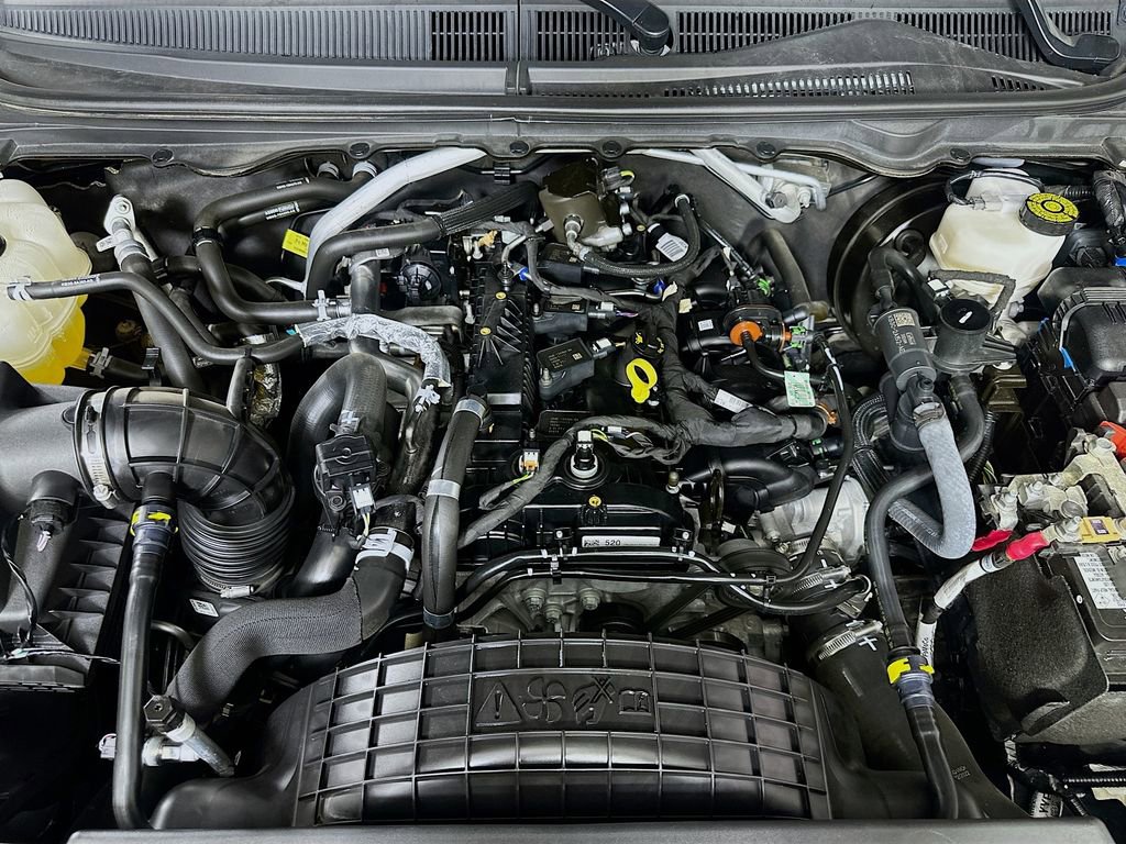 Used 2023 Ford Ranger XLT w/ Equipment Group 302A High image 9