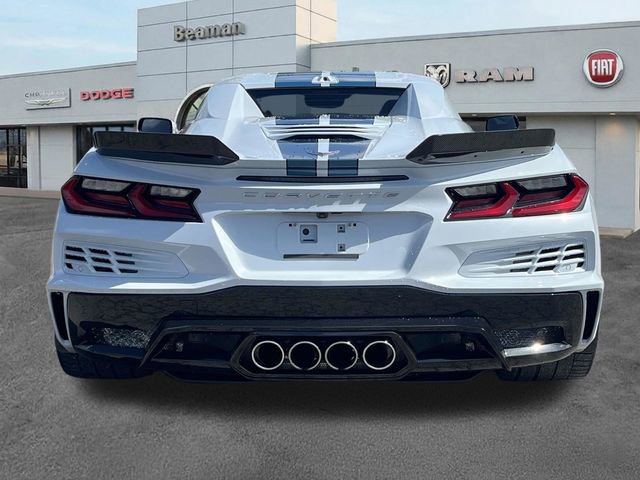 Used 2024 Chevrolet Corvette Z06 w/ Stealth Interior Trim Package RWD image 6