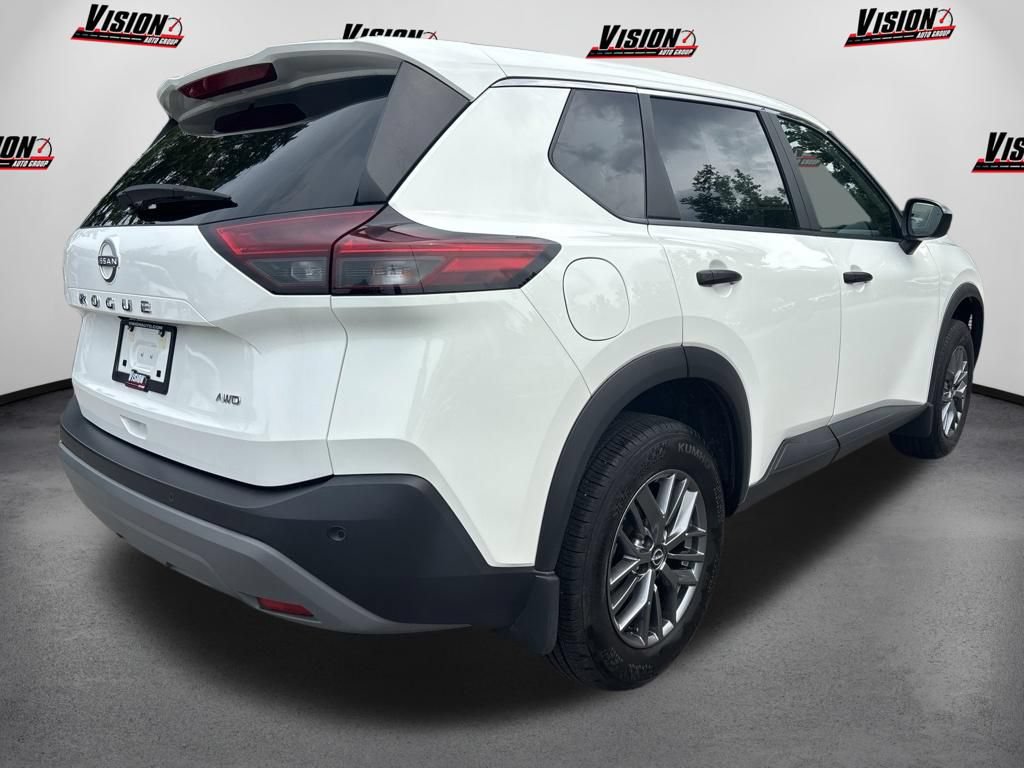 Certified 2023 Nissan Rogue S AWD/4WD image 5