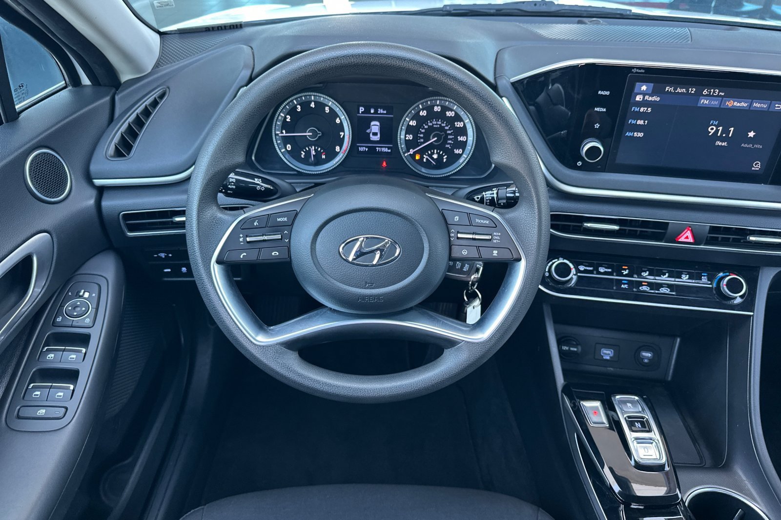 Used 2023 Hyundai Sonata SE FWD image 14