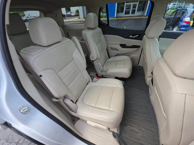 Used 2020 GMC Acadia Denali w/ Trailering Package AWD/4WD image 16