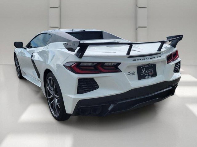 Used 2025 Chevrolet Corvette Stingray Convertible RWD image 6