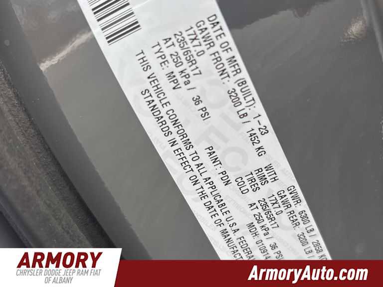 Used 2023 Chrysler Pacifica Touring-L w/ Uconnect Theater Family Group image 44