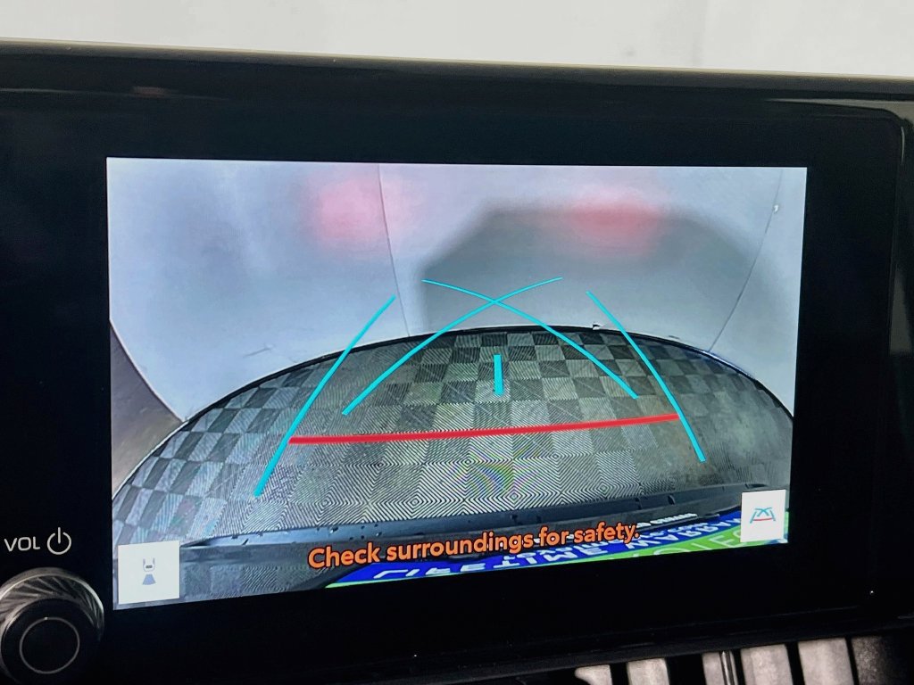Certified 2025 Toyota RAV4 LE AWD/4WD image 12