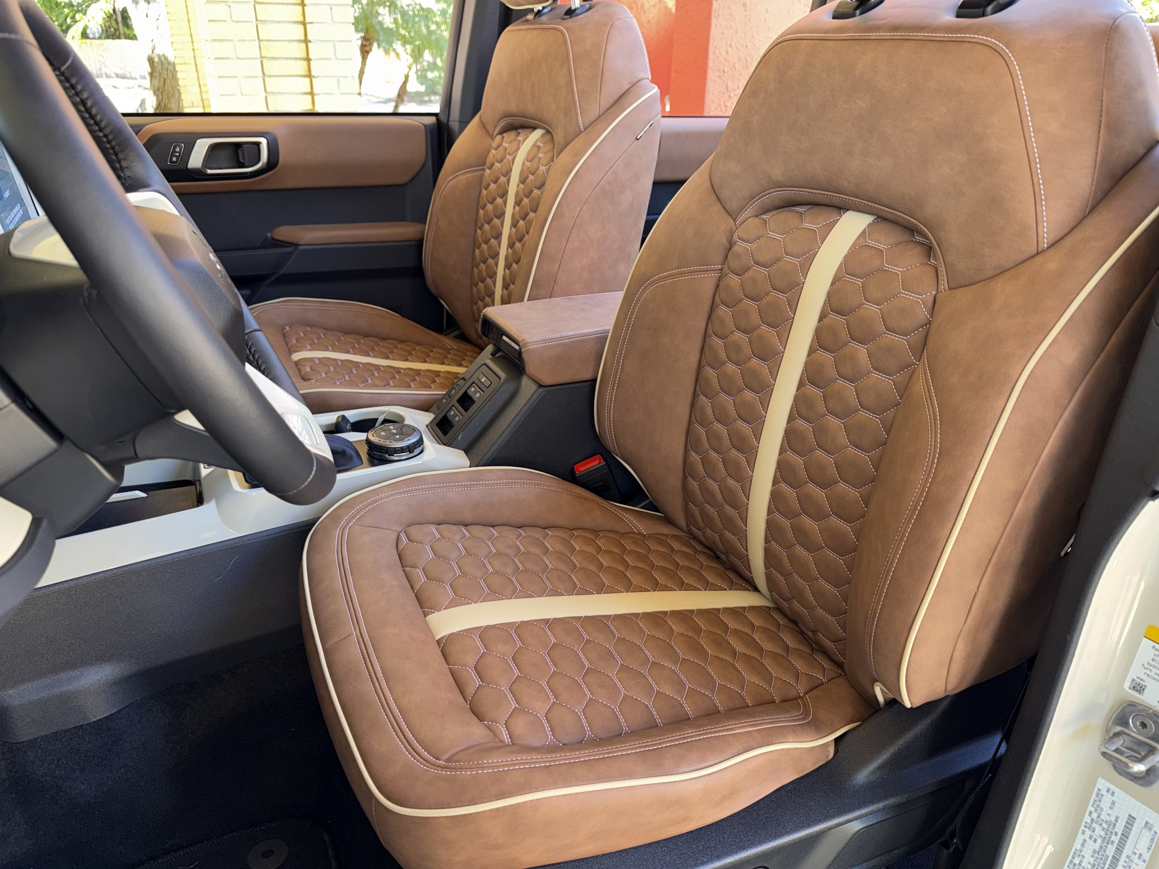 Used 2026 Ford Bronco Outer Banks AWD/4WD image 15
