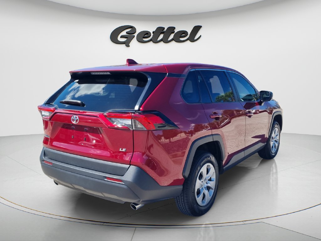 Certified 2023 Toyota RAV4 LE FWD image 5