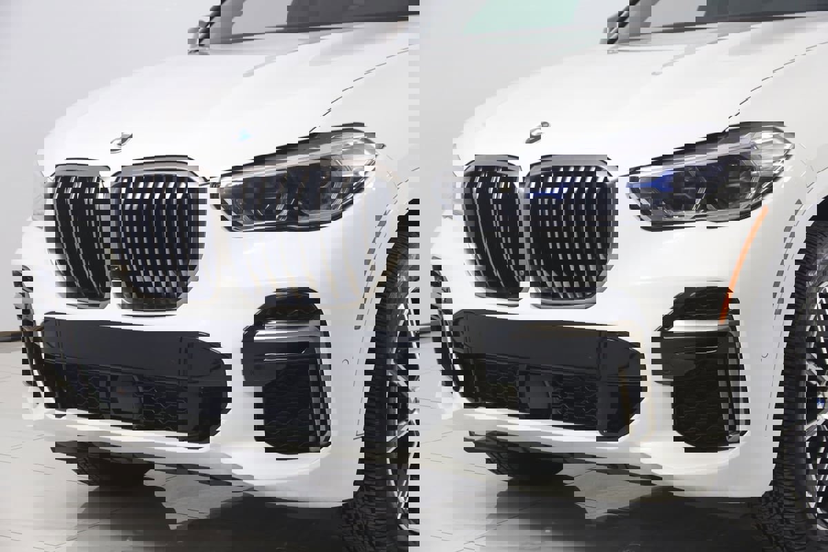 Used 2023 BMW X5 M50i w/ Executive Package image 62