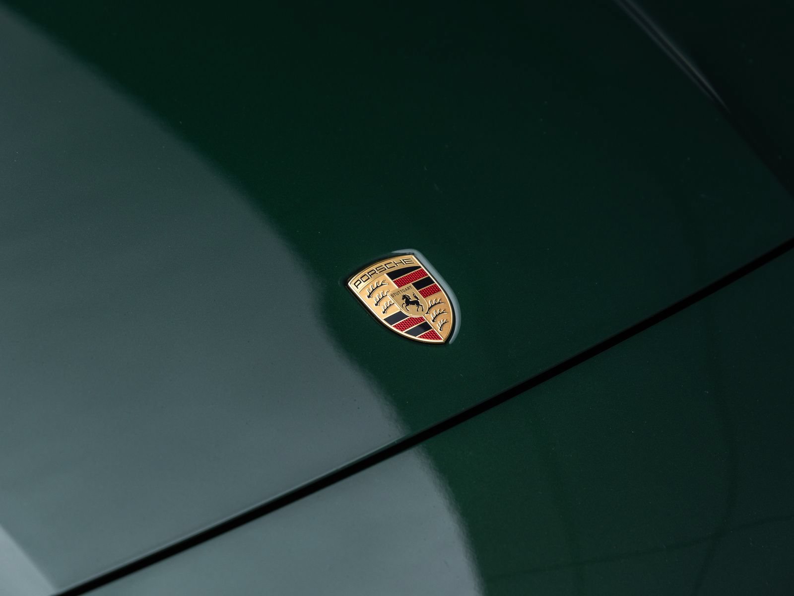Certified 2025 Porsche Panamera image 21