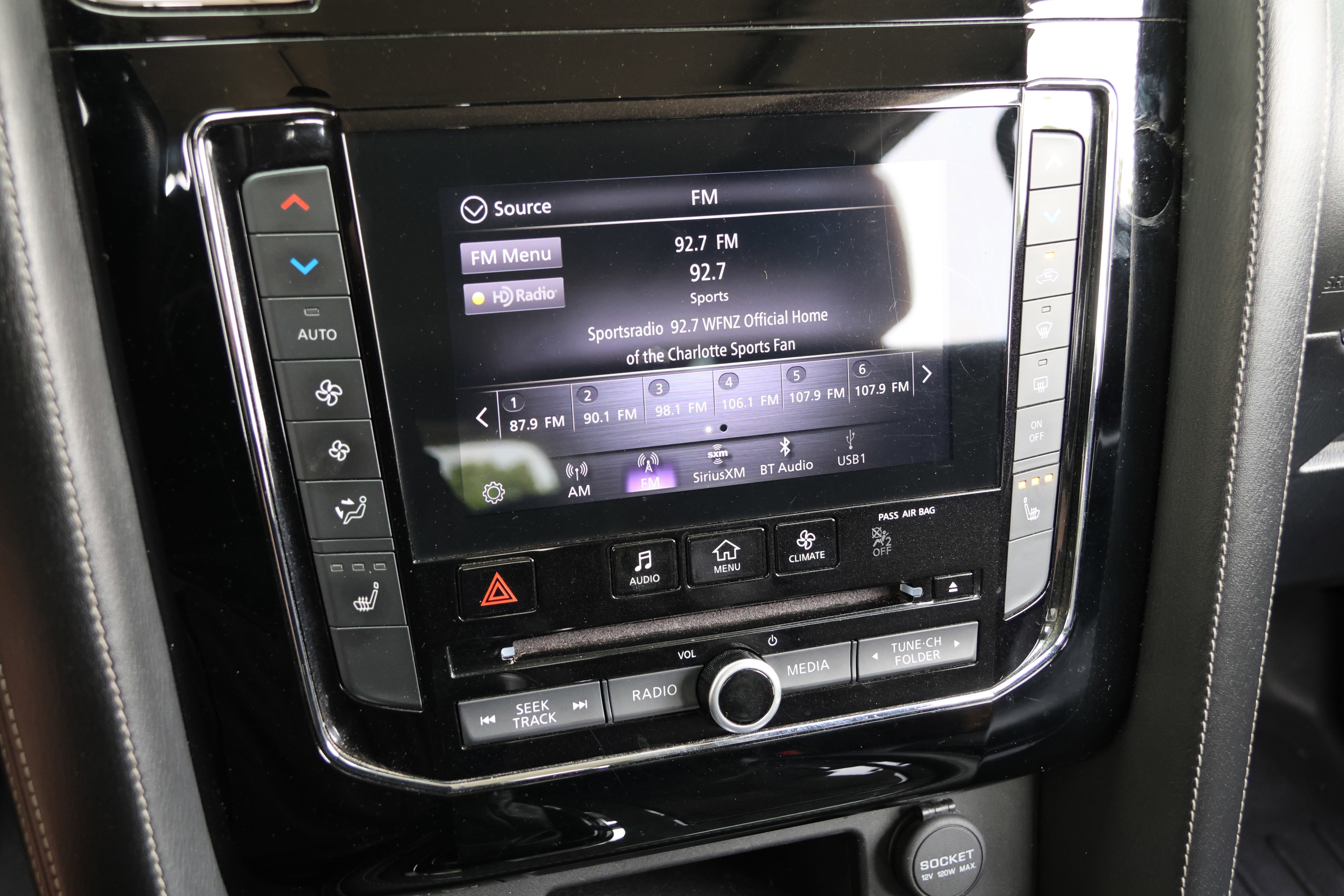 Used 2021 INFINITI QX80 Luxe RWD image 25