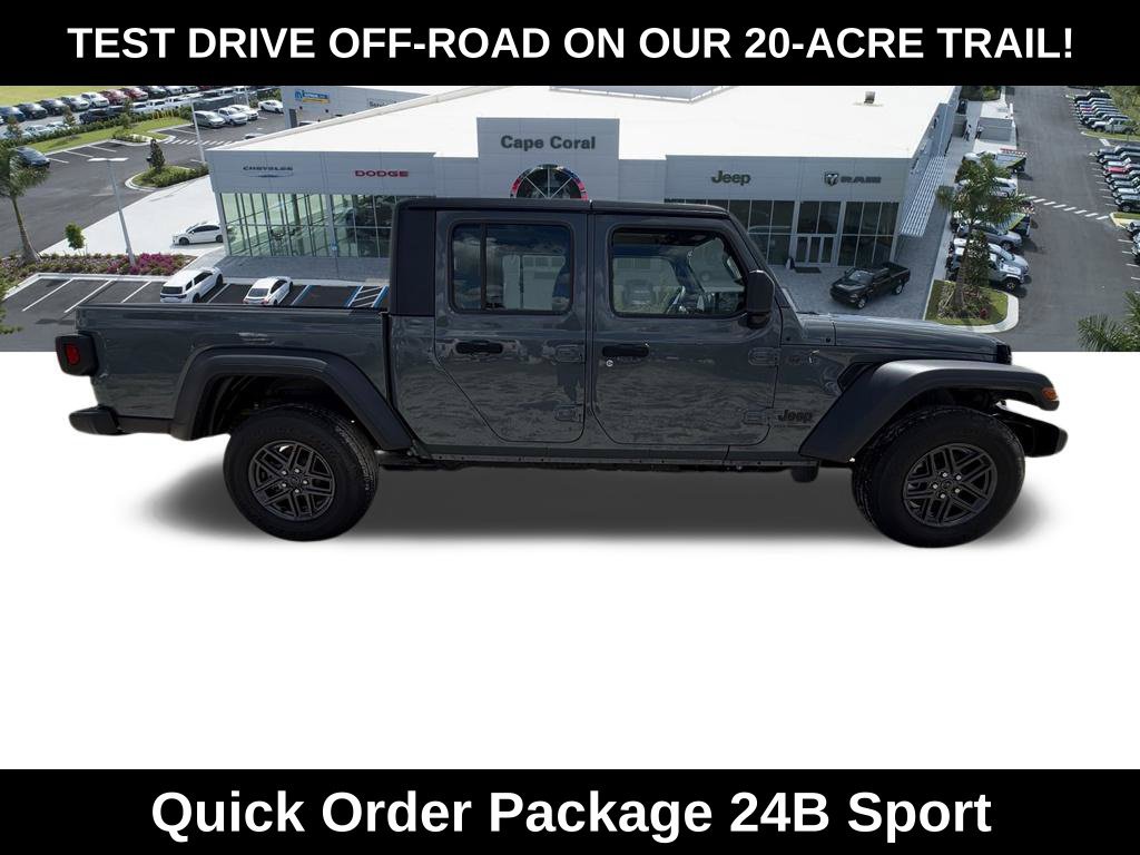 New 2026 Jeep Gladiator Sport AWD/4WD image 3