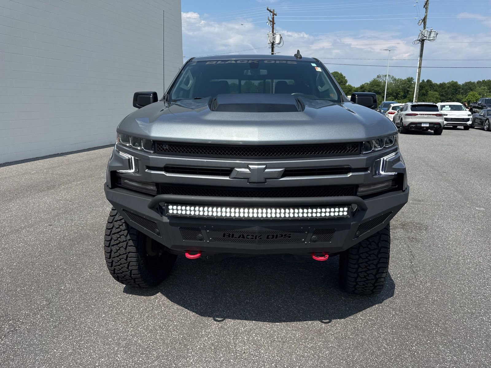 Used 2021 Chevrolet Silverado 1500 RST w/ Convenience Package II AWD/4WD image 2