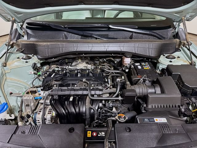 Used 2025 Hyundai Kona SEL FWD image 25