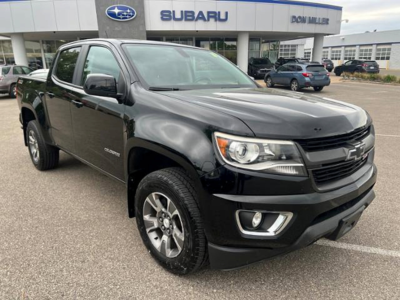 Used 2015 Chevrolet Colorado Z71 AWD/4WD image 1