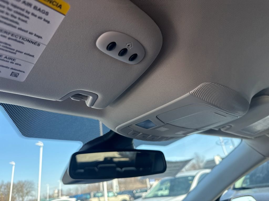 Used 2024 Ford Edge SEL w/ Sport Appearance Package image 41