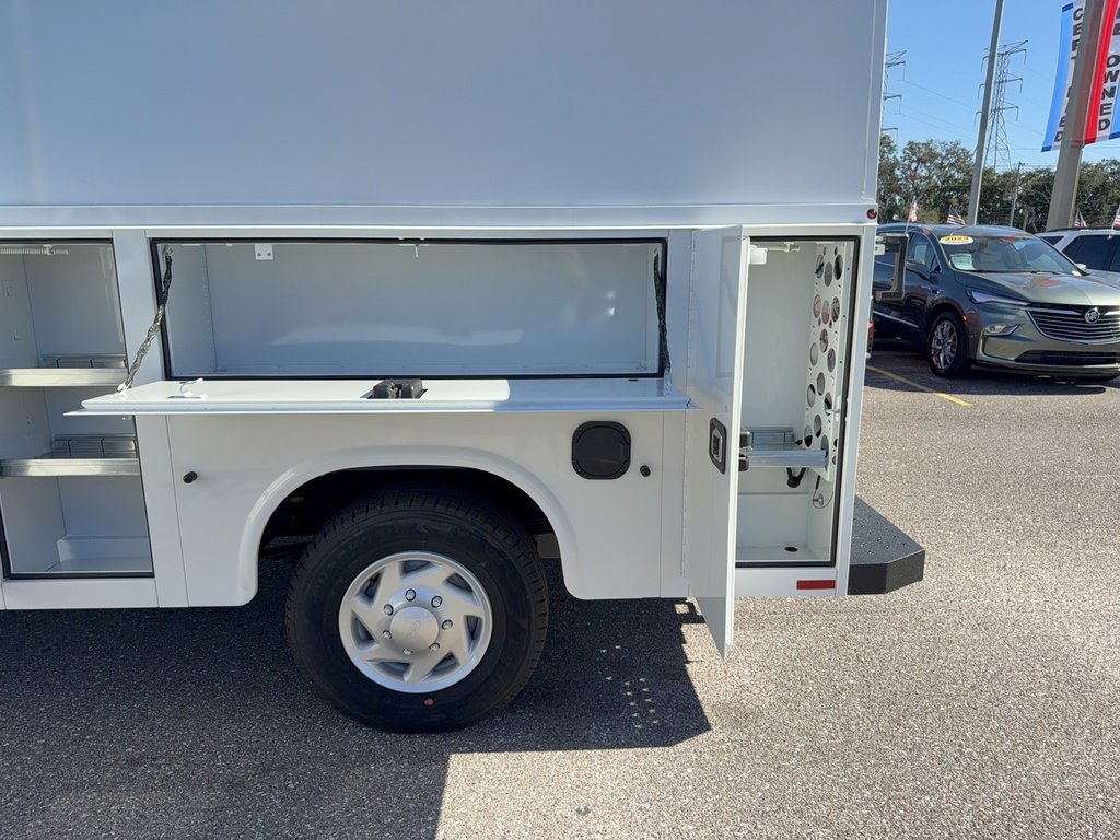 New 2026 Ford E-350 and Econoline 350 Super Duty w/ Power Equipment Group image 12