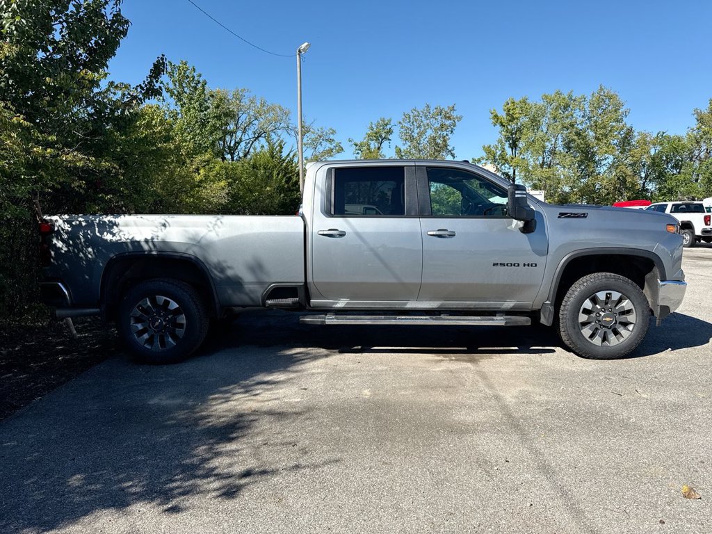 Used 2024 Chevrolet Silverado 2500 LT w/ All Star Edition AWD/4WD image 4