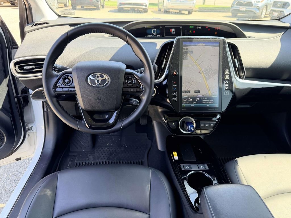 Certified 2021 Toyota Prius Prime XLE image 2