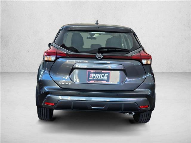 Used 2024 Nissan Kicks S FWD image 7