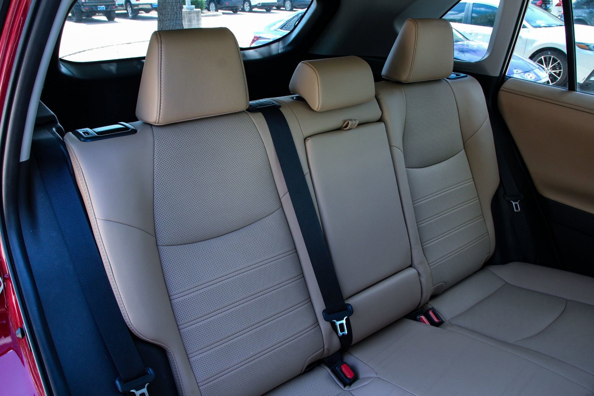 Used 2024 Toyota RAV4 Limited image 37