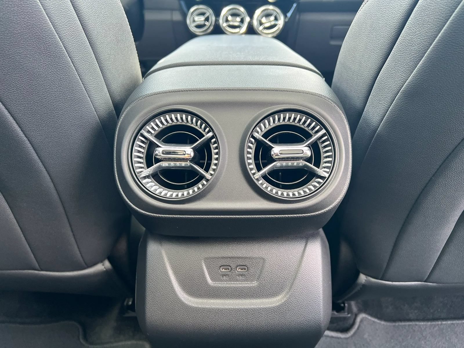 Used 2024 Chevrolet Blazer EV LT AWD/4WD image 35