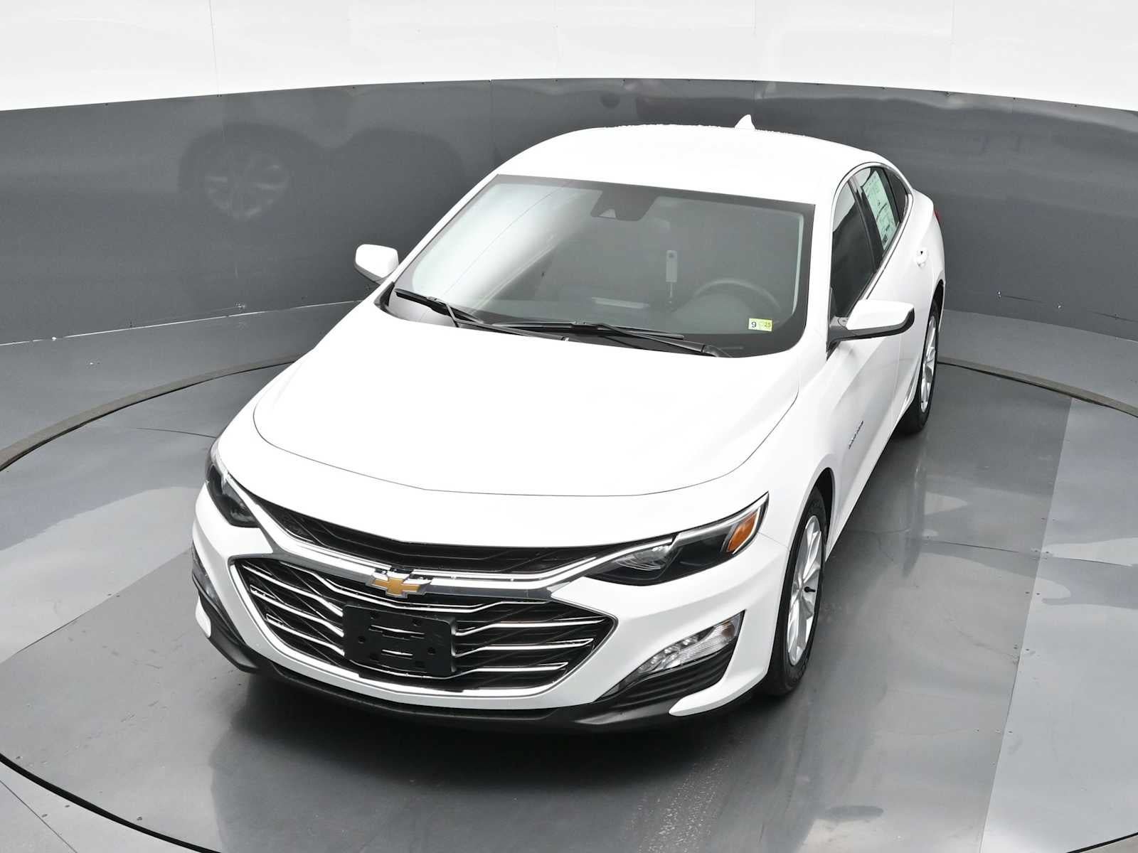 New 2025 Chevrolet Malibu LT FWD image 19