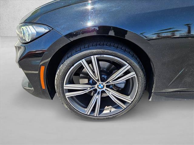 Used 2023 BMW 330i Sedan w/ Premium Package RWD image 23