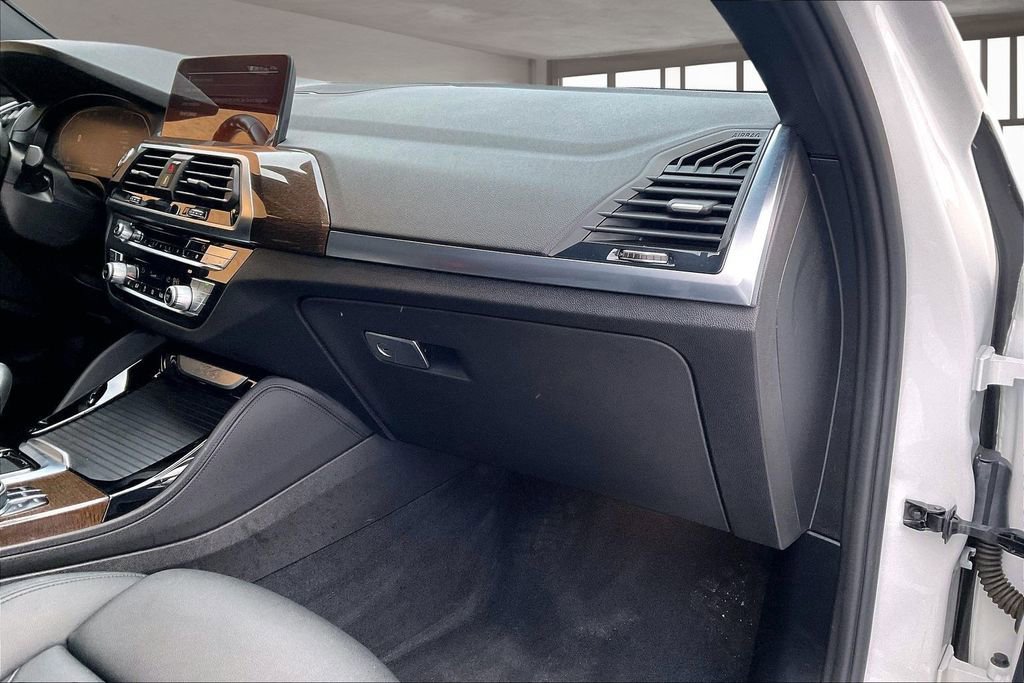 Used 2020 BMW X4 xDrive30i w/ Convenience Package image 26