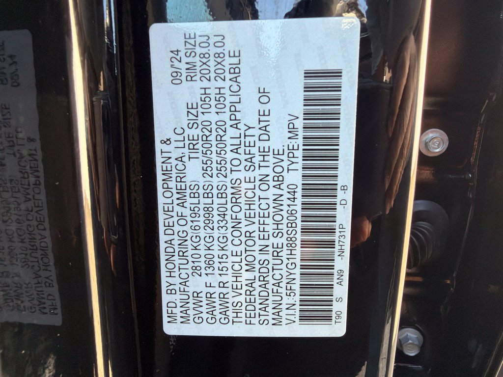 Used 2025 Honda Pilot Elite image 42