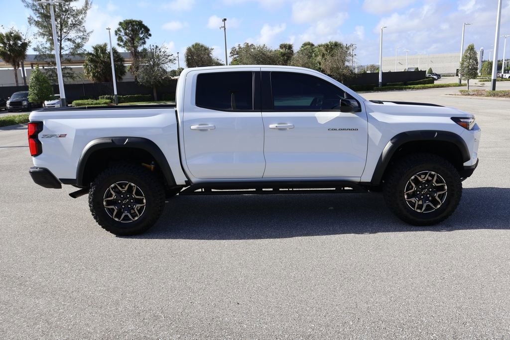 Used 2024 Chevrolet Colorado ZR2 w/ ZR2 Convenience Package III image 7