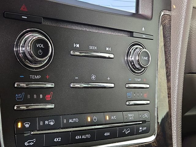 Used 2017 Lincoln Navigator Select AWD/4WD image 20
