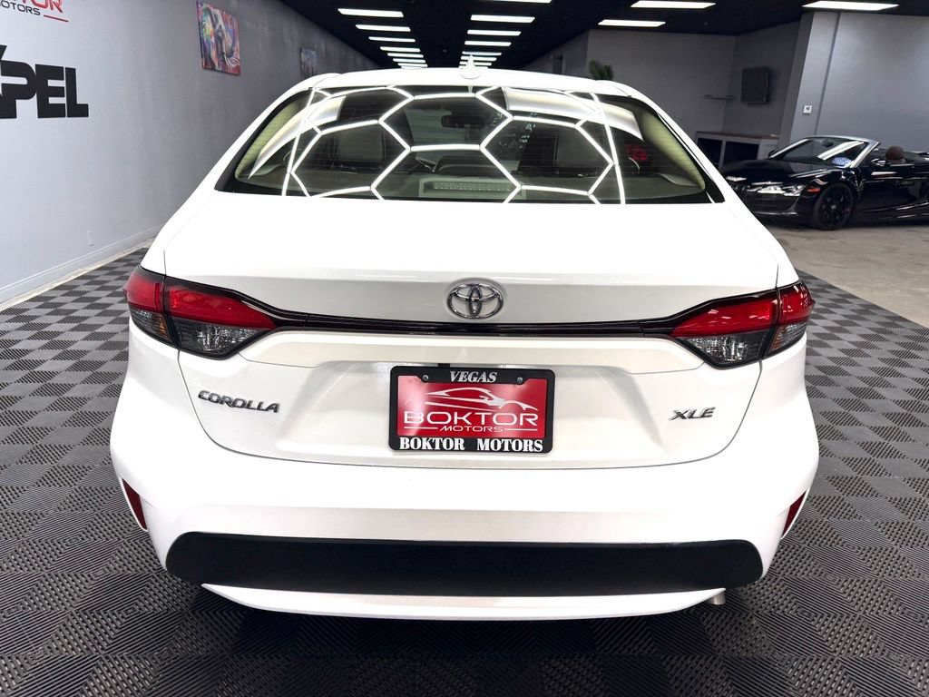 Used 2020 Toyota Corolla XLE w/ Carpet Mat Package (TMS) FWD image 13
