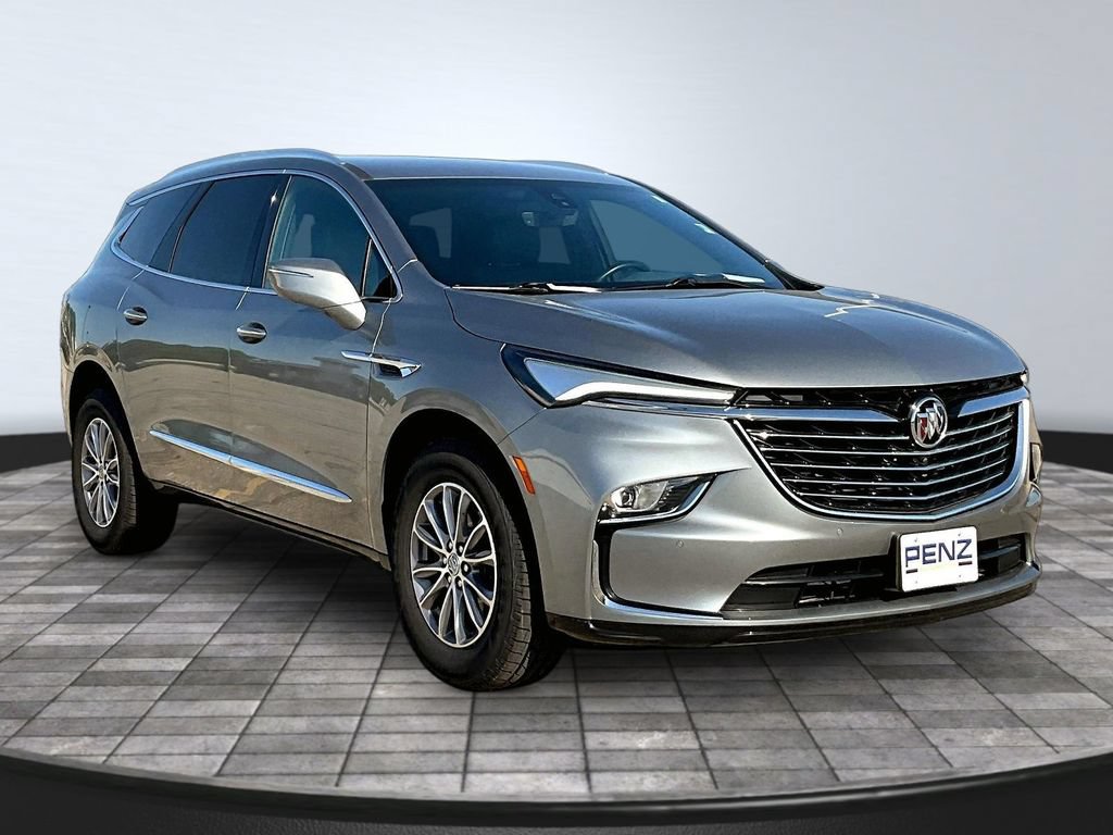 Used 2024 Buick Enclave Premium AWD/4WD image 3
