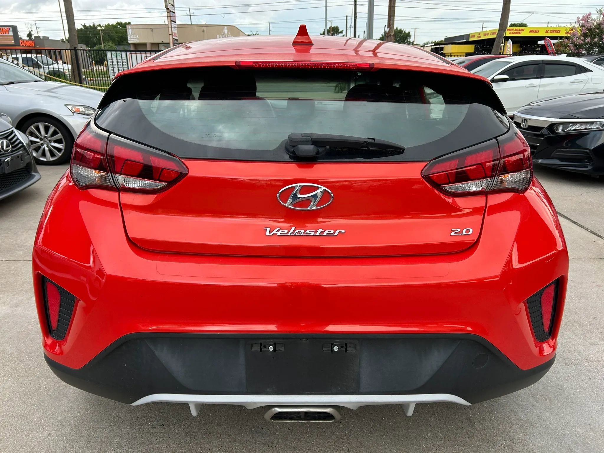 Used 2020 Hyundai Veloster 2.0 FWD image 4
